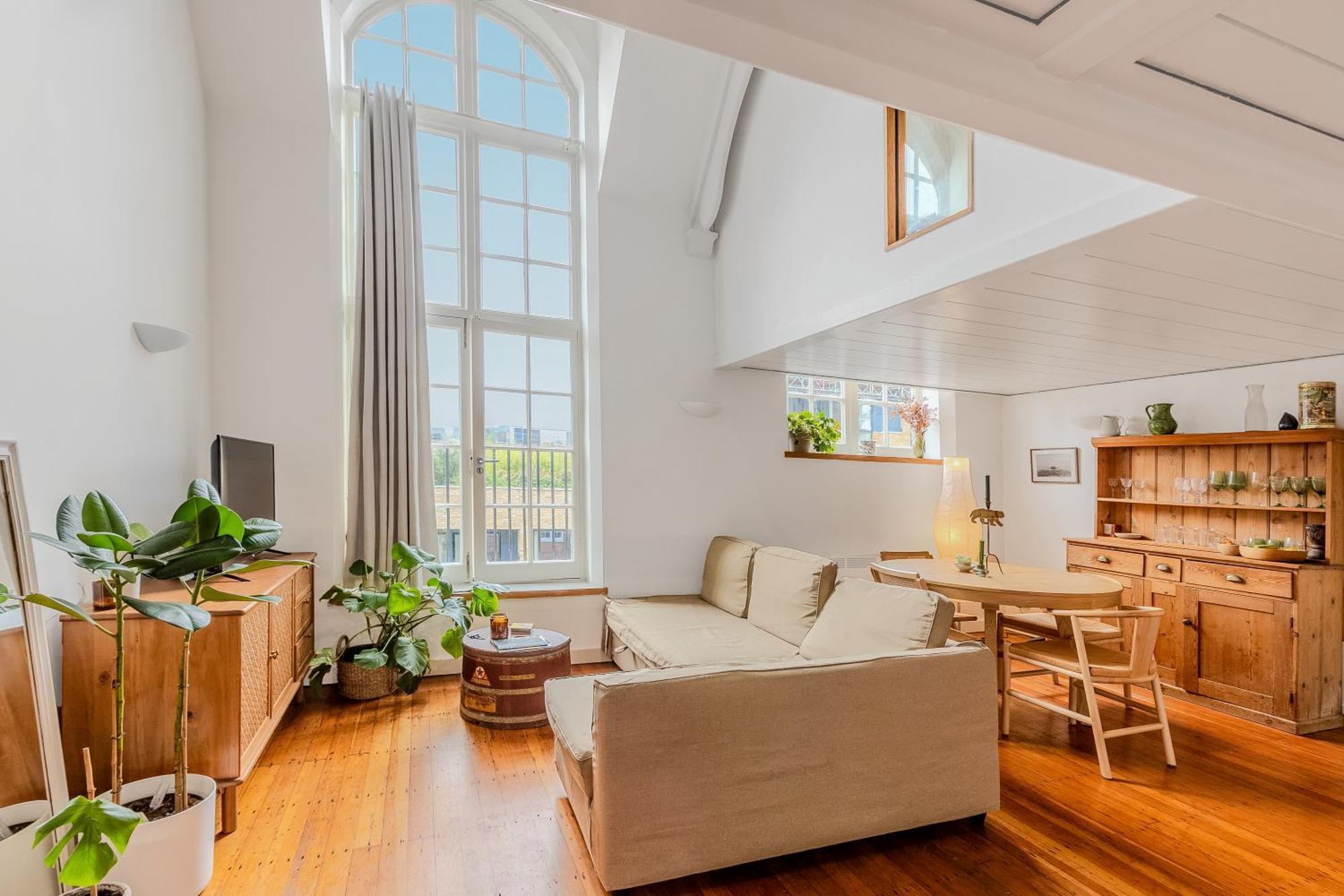 Exclusive Captivating 2lvl 1br Loft, Walworth London